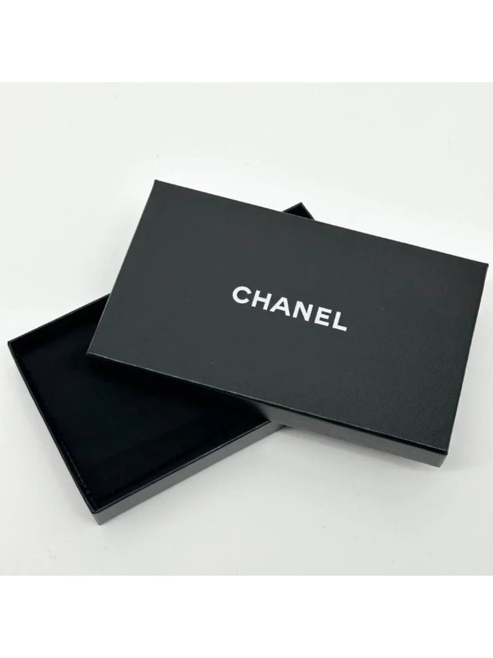 Chanel CC Logo Quilted Round Diamond Cut Lambskin Wallet